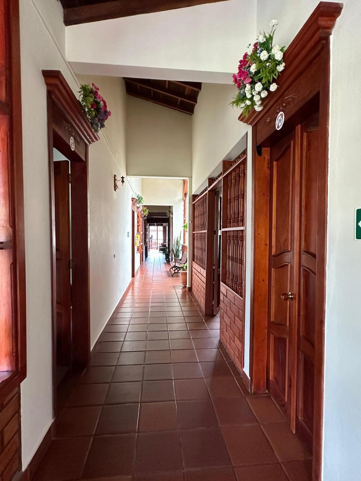 La Casa De Las Flores Hostal Jardín Kültér fotó
